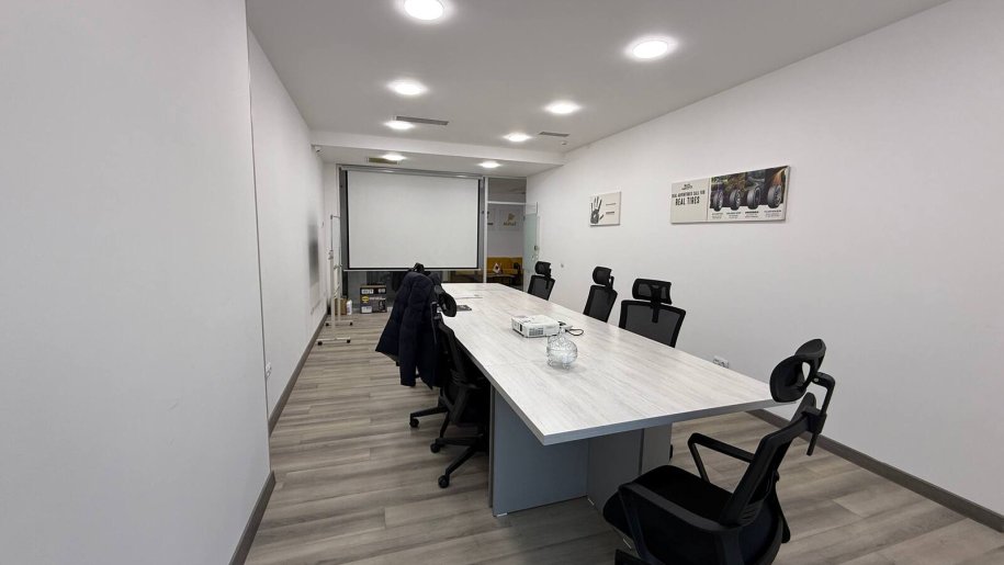 252 m<sup>2</sup> ofis icarəyə verilir, Xətai m.-12