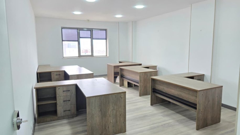 252 m<sup>2</sup> ofis icarəyə verilir, Xətai m.-17