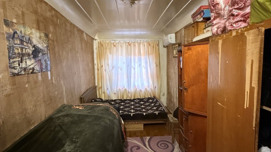 Satılır 2 otaqlı köhnə tikili, 55 m², İnşaatçılar m.-5