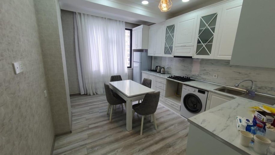 Kirayə verilir 2 otaqlı köhnə tikili, 90 m², 8 noyabr-5