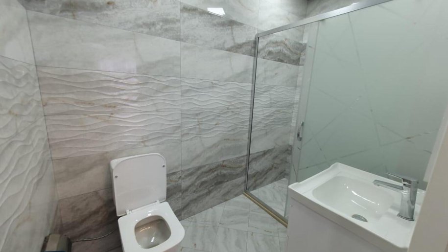 Kirayə verilir 2 otaqlı köhnə tikili, 90 m², 8 noyabr-10