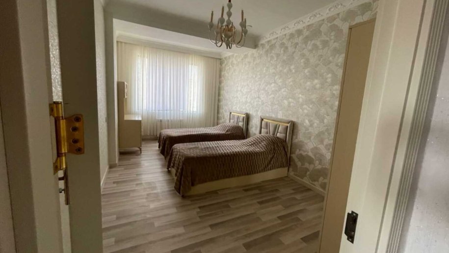 Kirayə verilir 3 otaqlı yeni tikili, 145 m², Gənclik m.-3
