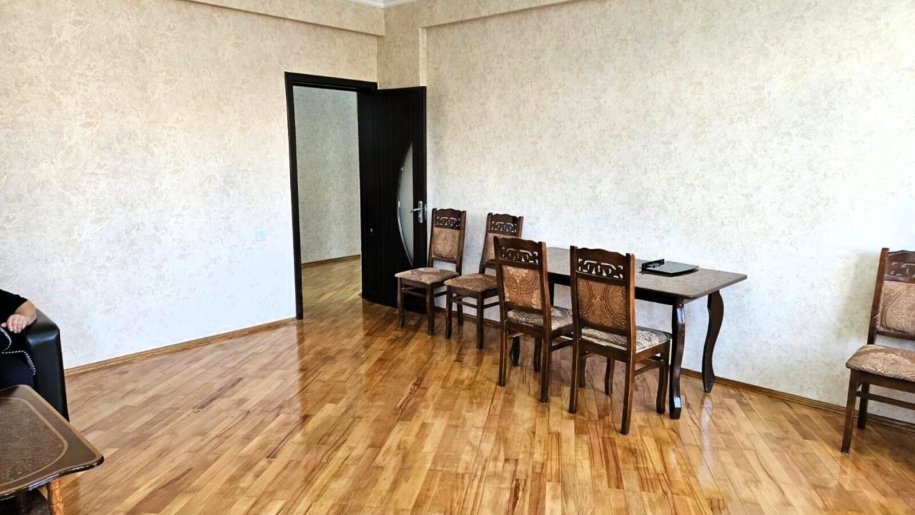 Satılır 3 otaqlı yeni tikili, 140 m², 8 noyabr-3