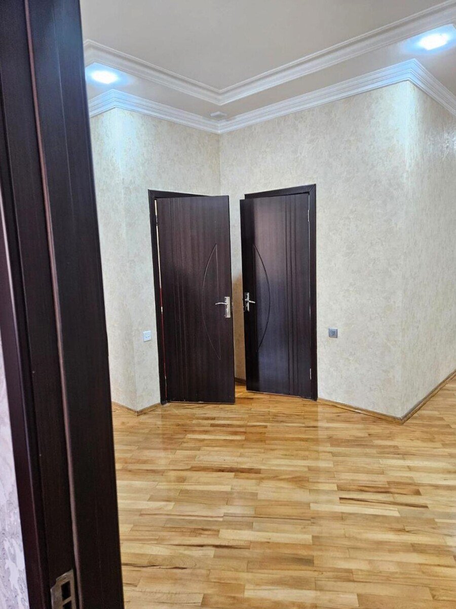 Satılır 3 otaqlı yeni tikili, 140 m², 8 noyabr-14