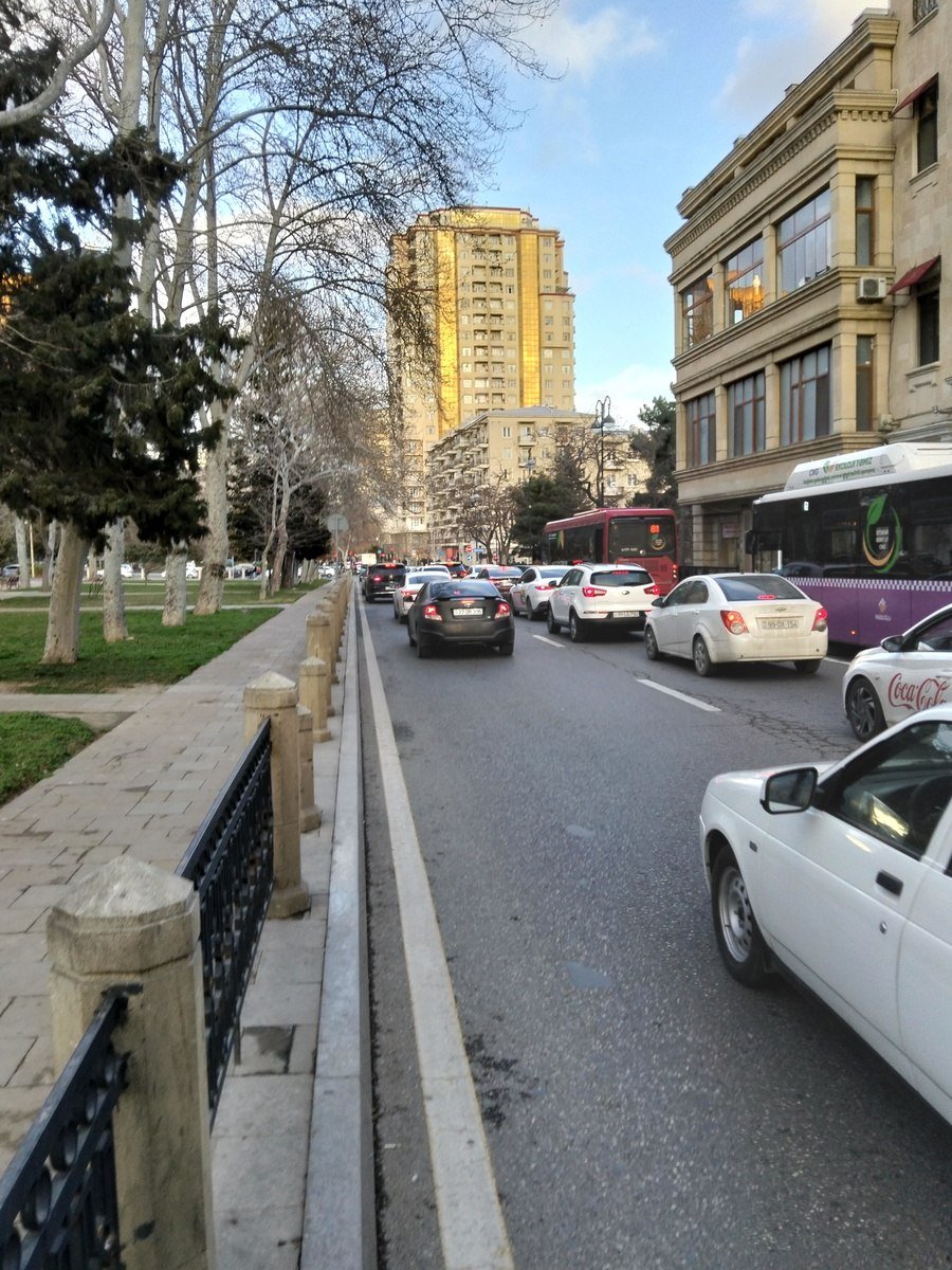 Satılır 2 otaqlı köhnə tikili, 45 m², Sahil m.-12