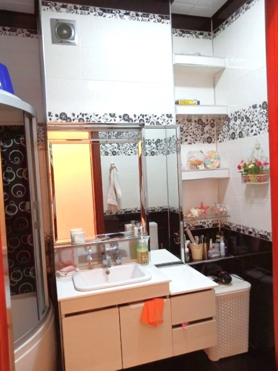 Satılır 3 otaqlı yeni tikili, 140 m², İnşaatçılar m.-10