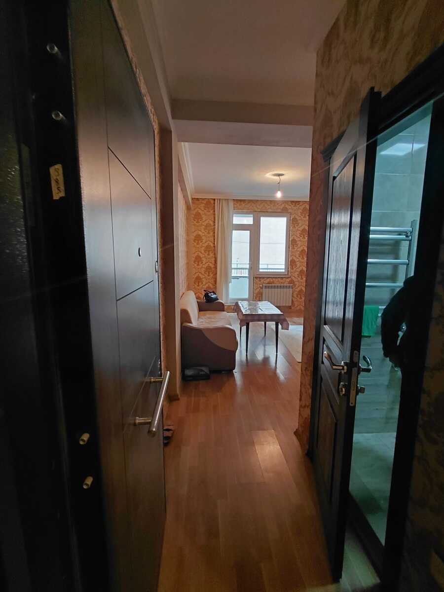 Satılır 1 otaqlı yeni tikili, 35 m², İnşaatçılar m.-7