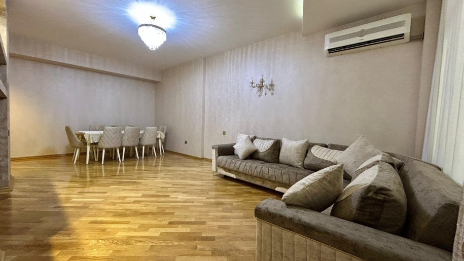 Kirayə verilir 4 otaqlı yeni tikili, 150 m², Elmlər Akademiyası m.-2