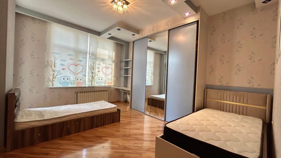 Kirayə verilir 4 otaqlı yeni tikili, 150 m², Elmlər Akademiyası m.-10