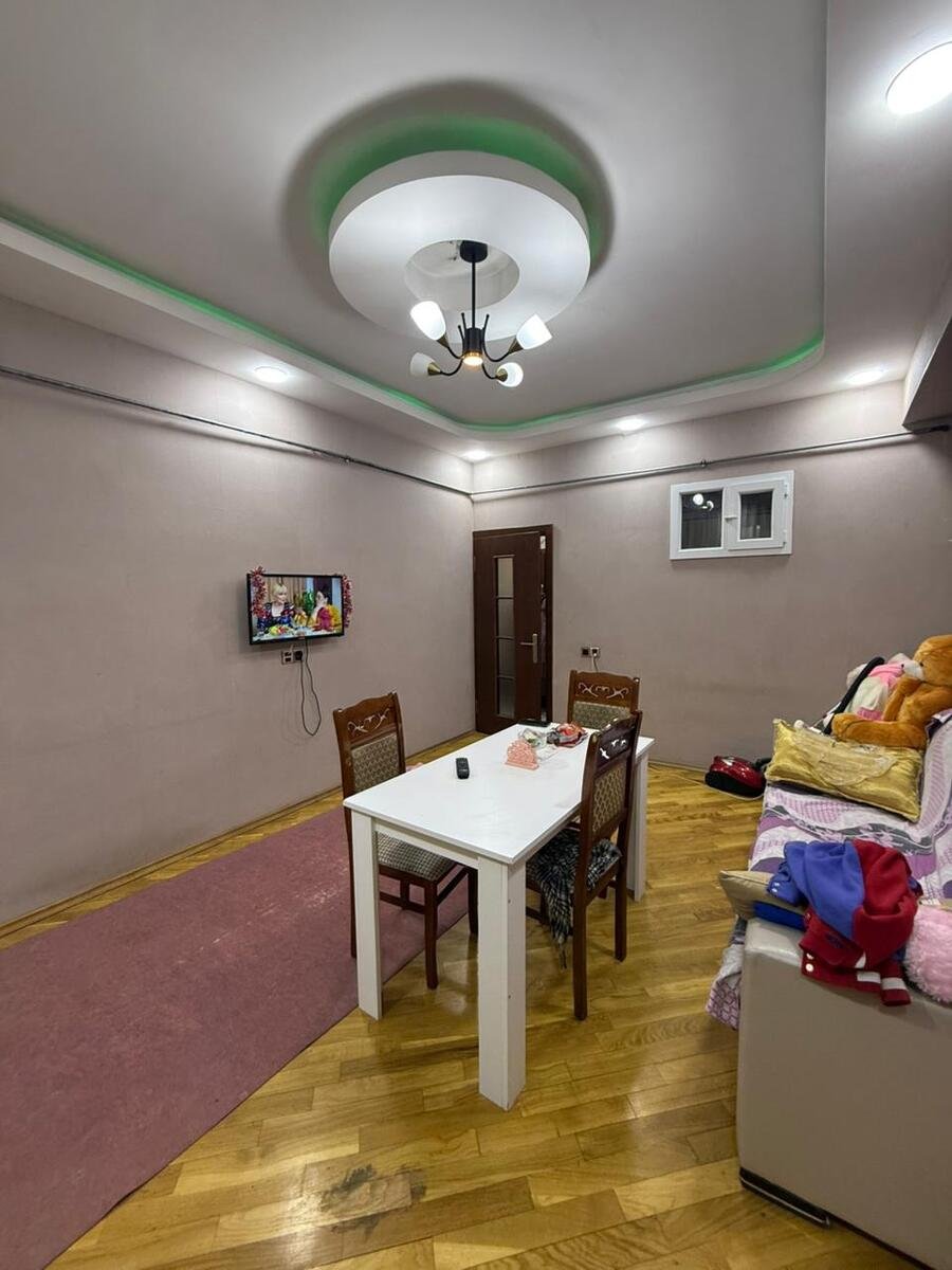 Satılır 2 otaqlı yeni tikili, 52 m², İnşaatçılar m.-2