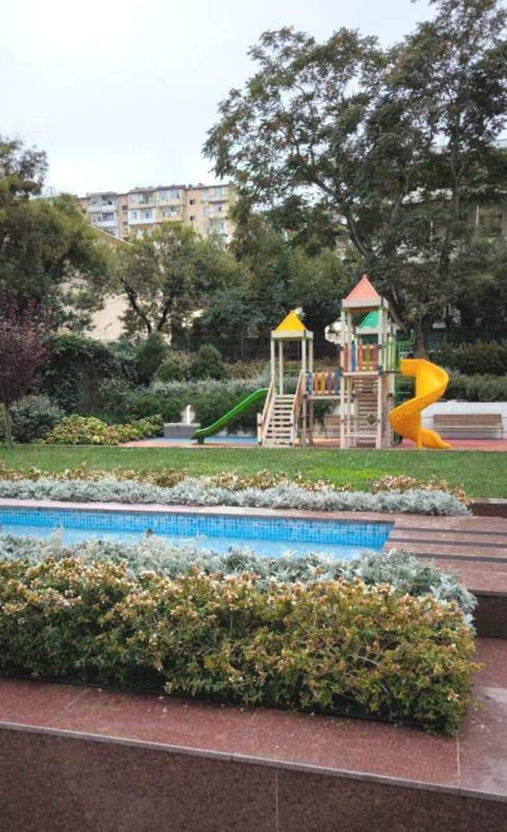 Satılır 5 otaqlı yeni tikili, 205 m², Bayıl-6