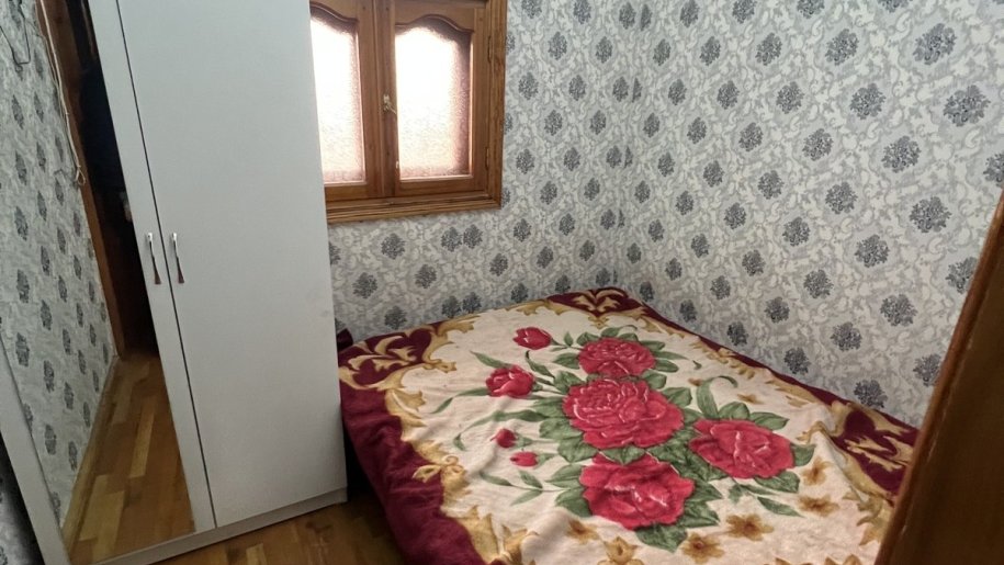 Satılır 2 otaqlı köhnə tikili, 44 m², Memar Əcəmi m.-2