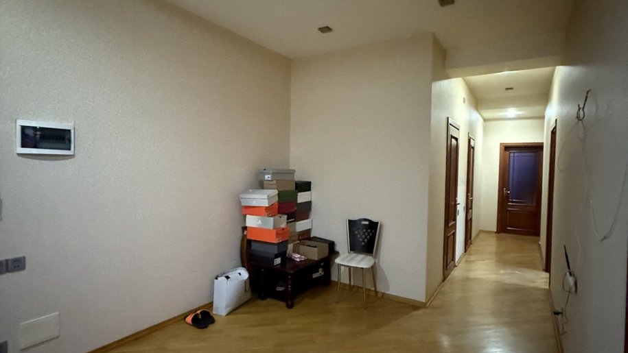 Satılır 3 otaqlı yeni tikili, 112 m², 8 noyabr-11