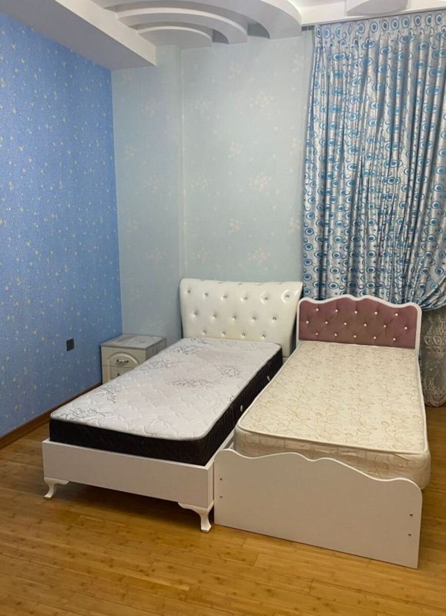 Kirayə verilir 4 otaqlı yeni tikili, 168 m², Nizami m.-4