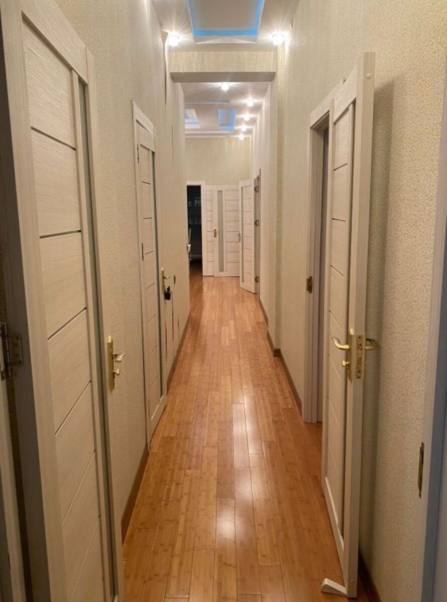 Kirayə verilir 4 otaqlı yeni tikili, 168 m², Nizami m.-12