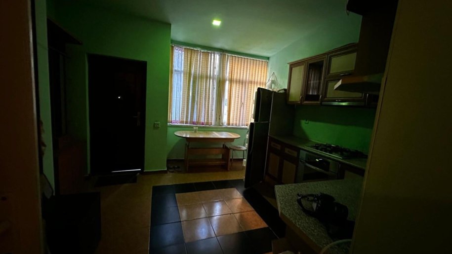 55 m<sup>2</sup> ofis satılır, İçərişəhər m.-6