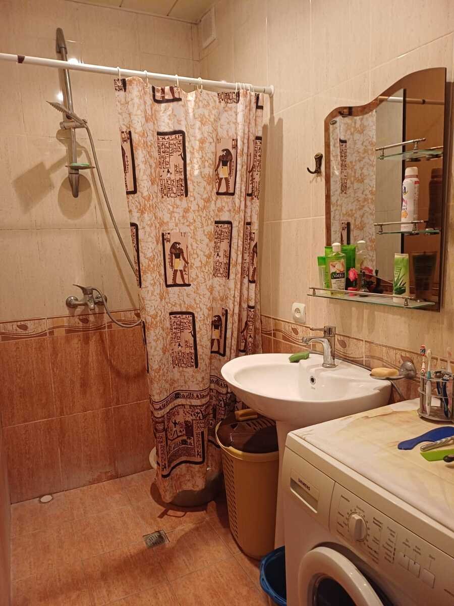 Satılır 5 otaqlı köhnə tikili, 125 m², Azadlıq Prospekti m.-12