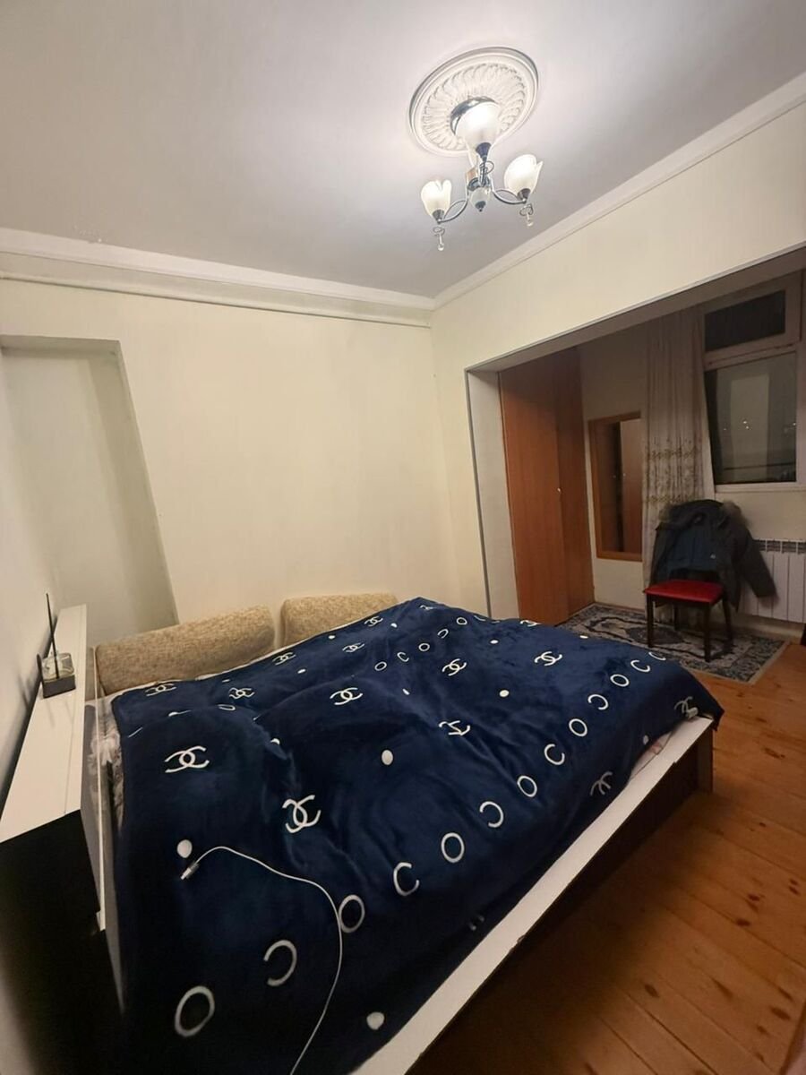 Satılır 2 otaqlı köhnə tikili, 55 m², Azadlıq Prospekti m.-5