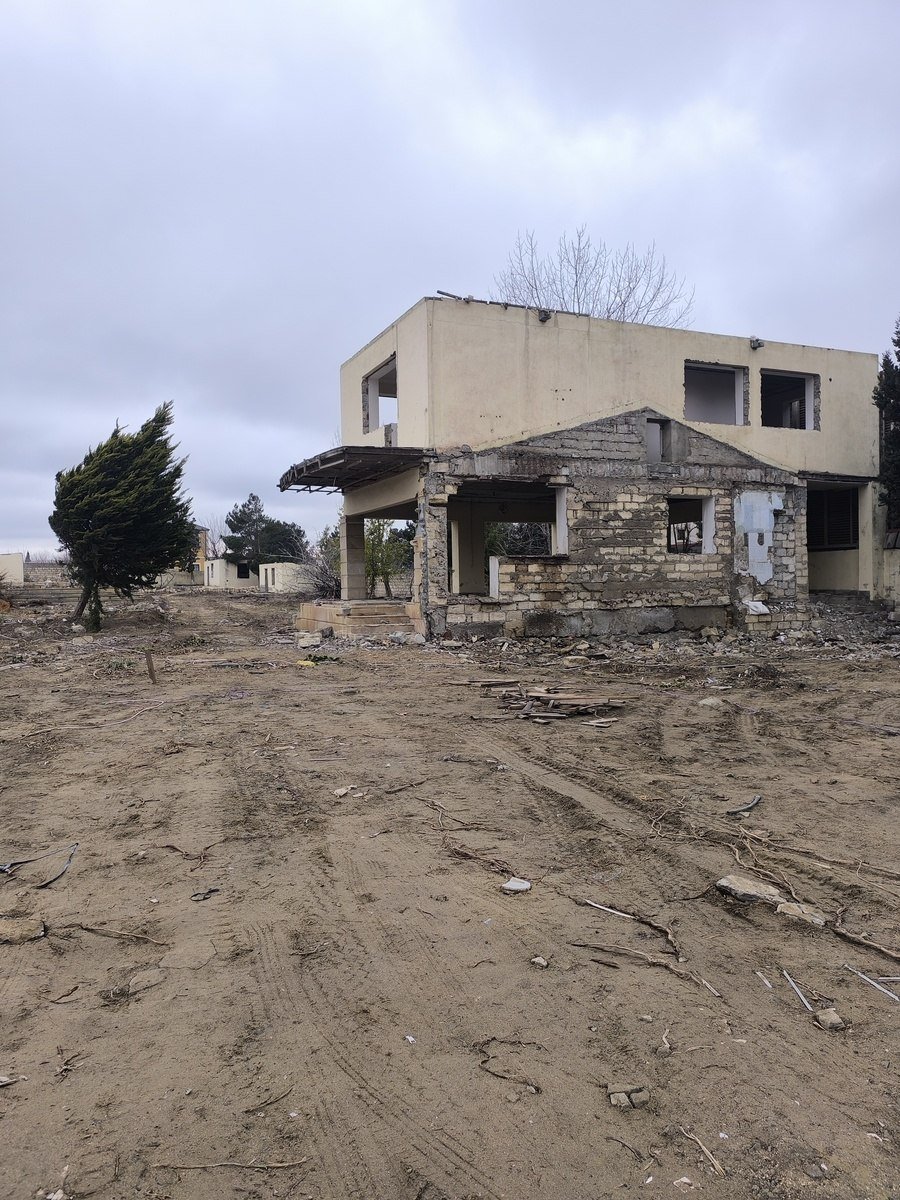 3 sot torpaq satılır, Fatmayı-2