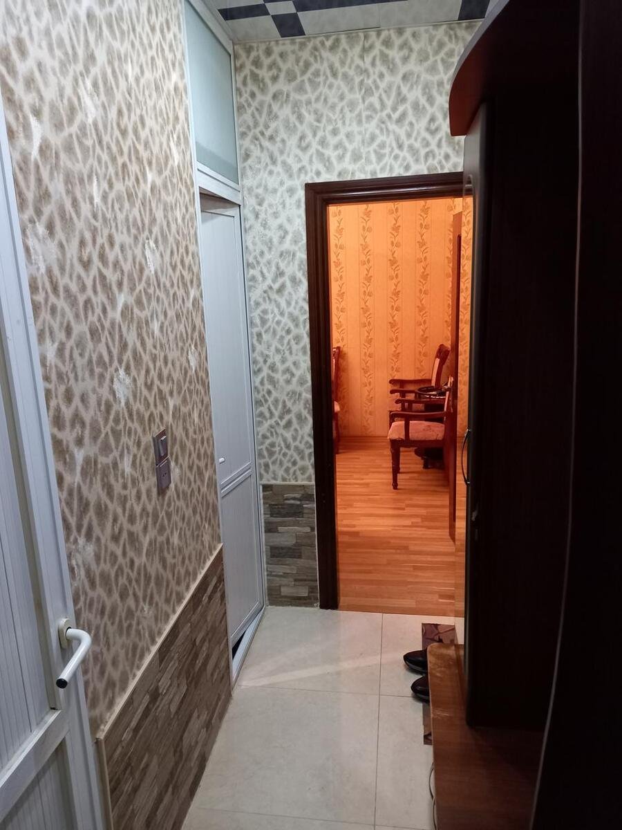 Kirayə verilir 2 otaqlı köhnə tikili, 66 m², Memar Əcəmi m.-5