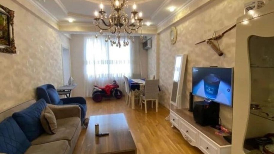 Satılır 3 otaqlı köhnə tikili, 55 m², Memar Əcəmi m.-1
