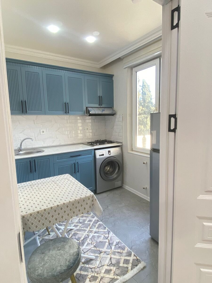 Satılır 2 otaqlı köhnə tikili, 60 m², Memar Əcəmi m.-12