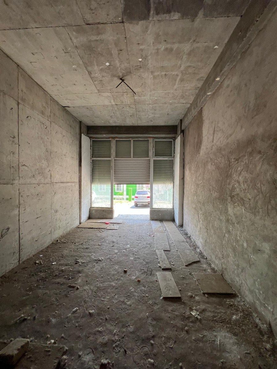 70 m<sup>2</sup> obyekt satılır, İnşaatçılar m.-4