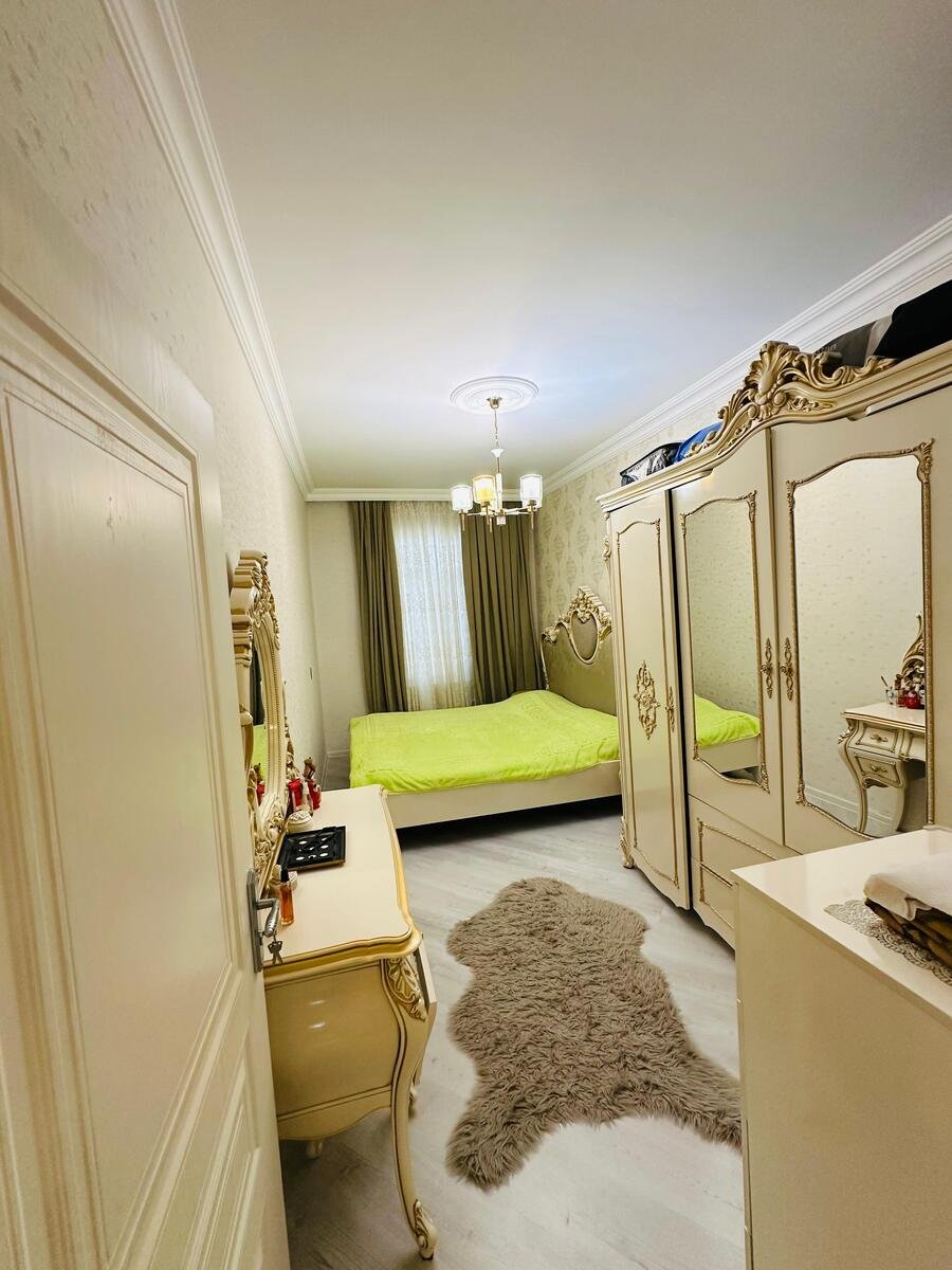 Satılır 2 otaqlı köhnə tikili, 58 m², Memar Əcəmi m.-4