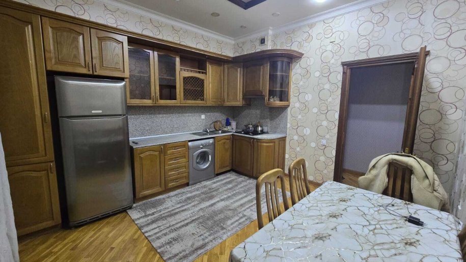 Kirayə verilir 3 otaqlı yeni tikili, 120 m², Memar Əcəmi m.-4