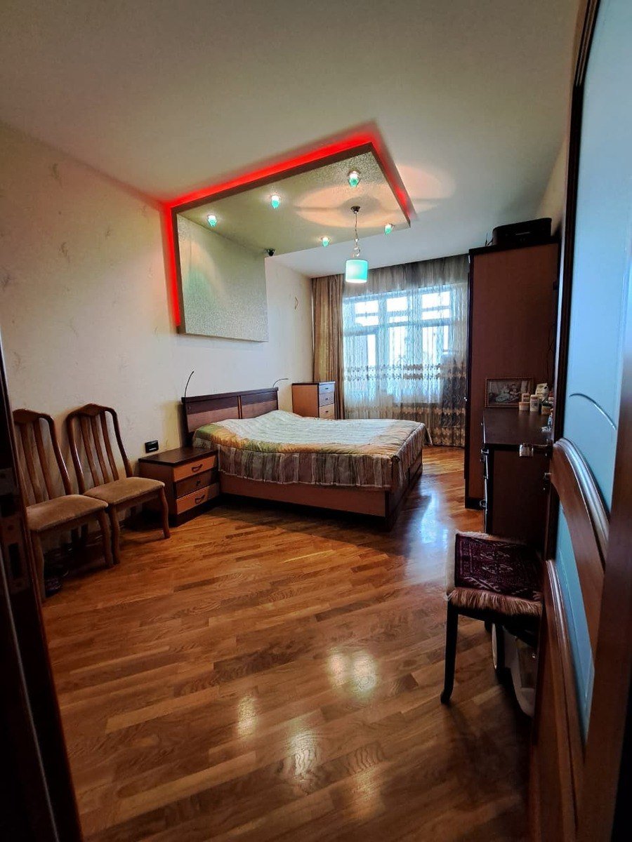 Satılır 3 otaqlı yeni tikili, 125 m², Memar Əcəmi m.-4