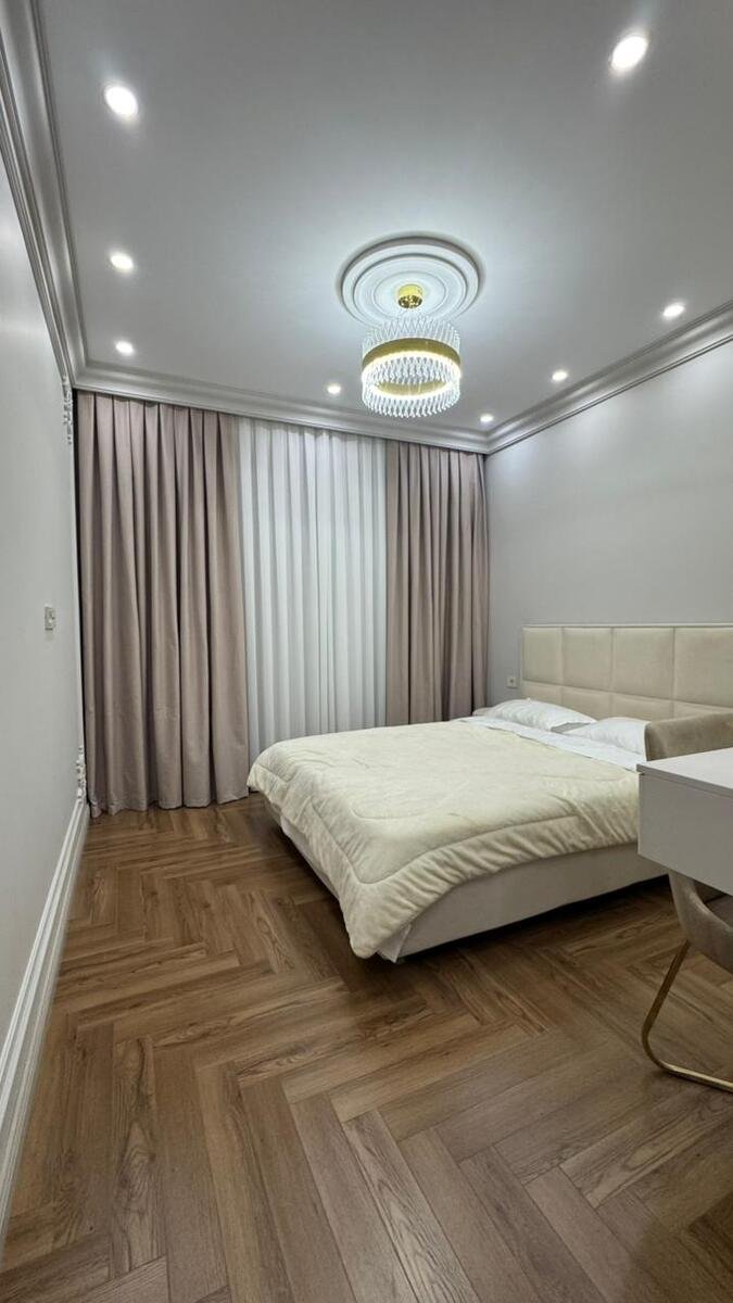Kirayə verilir 3 otaqlı yeni tikili, 108 m², 8 noyabr-10