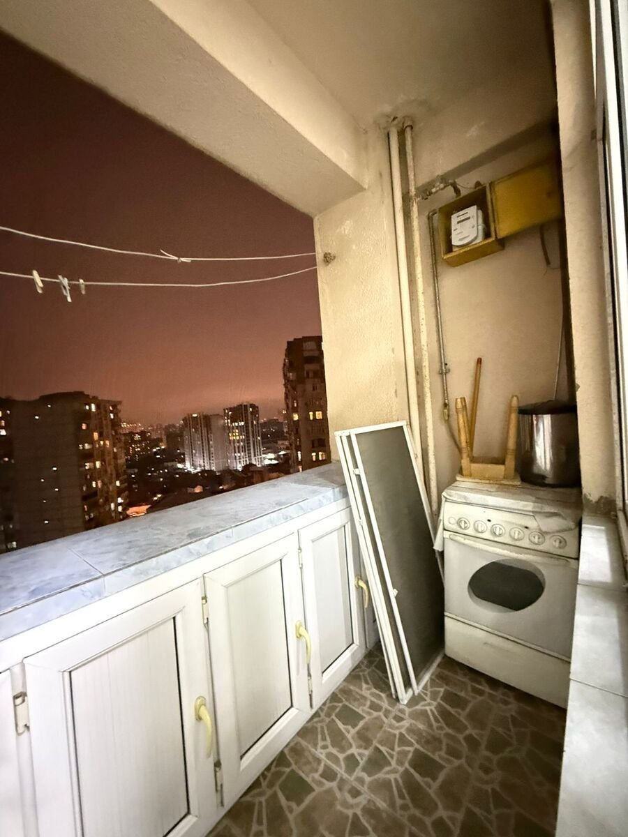 Satılır 3 otaqlı yeni tikili, 110 m², İnşaatçılar m.-13
