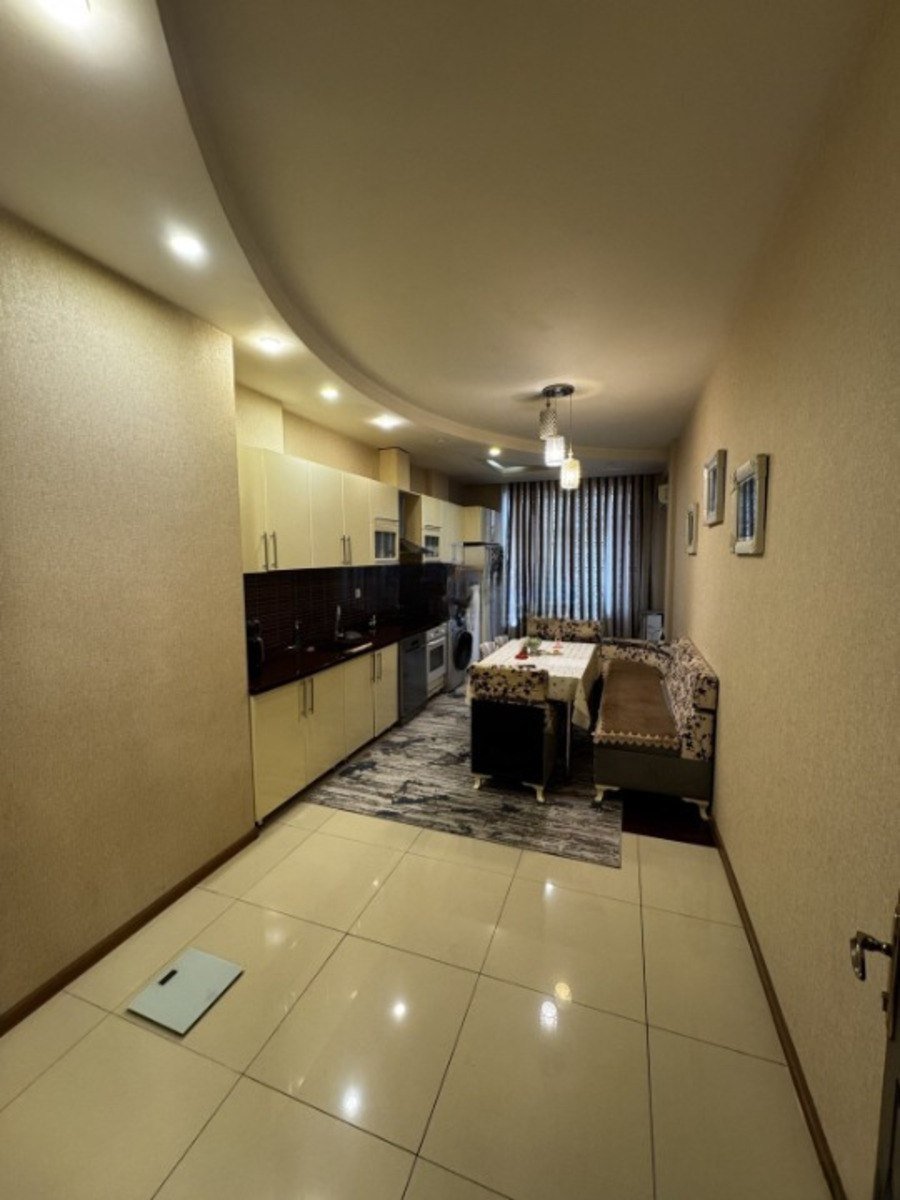 Satılır 4 otaqlı yeni tikili, 165 m², 8 noyabr-16