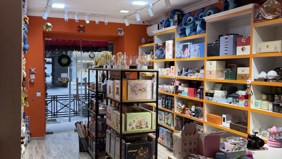 67 m<sup>2</sup> obyekt satılır, 28 May m.-5