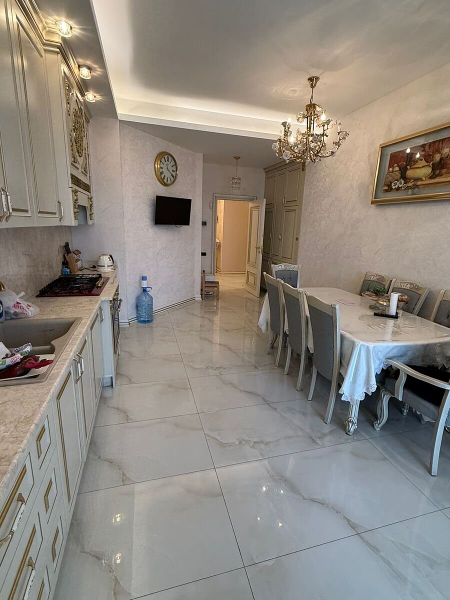 Satılır 4 otaqlı yeni tikili, 235 m², Nizami m.-6