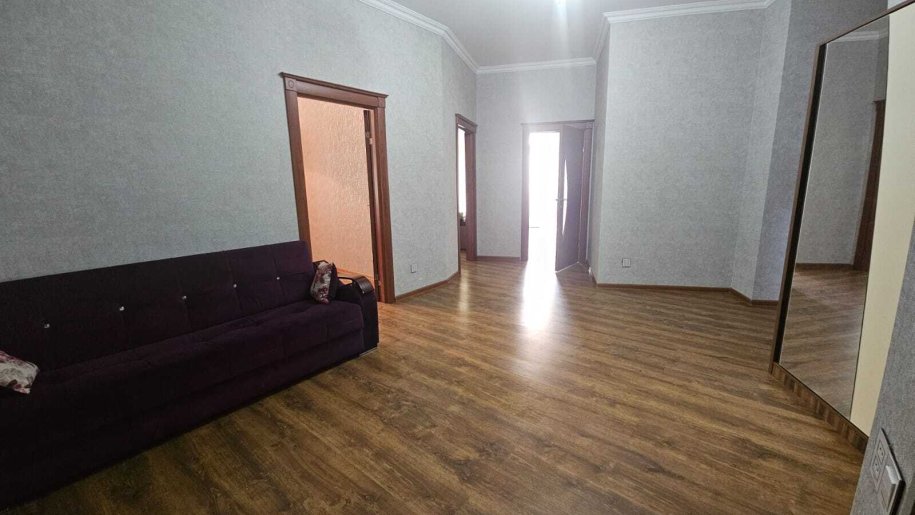 Kirayə verilir 3 otaqlı yeni tikili, 135 m², Həzi Aslanov m.-7