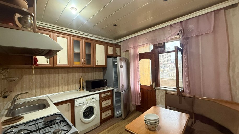 Kirayə verilir 3 otaqlı köhnə tikili, 80 m², Suraxanı-9