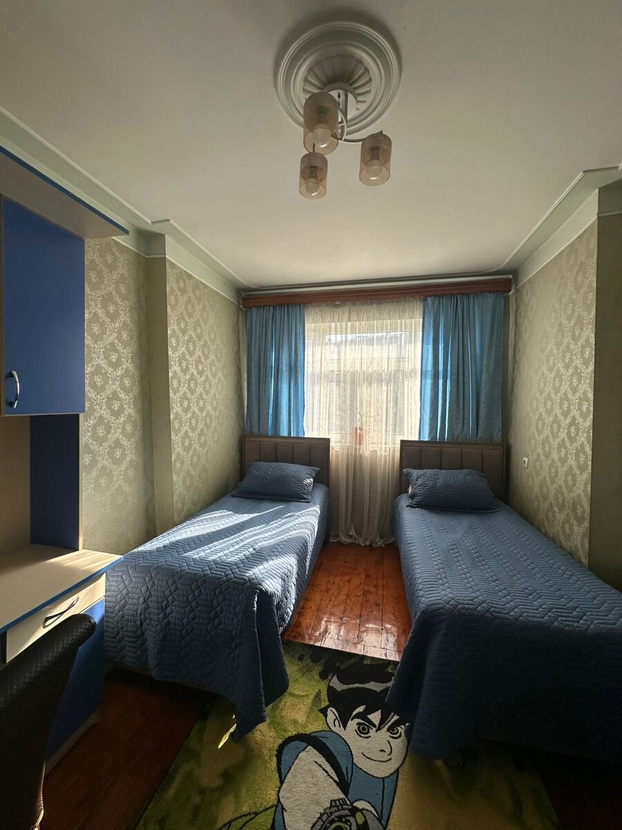 Satılır 3 otaqlı köhnə tikili, 85 m², Memar Əcəmi m.-4