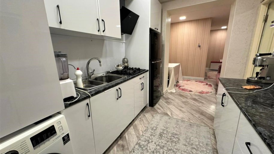 Satılır 3 otaqlı köhnə tikili, 60 m², Nəriman Nərimanov m.-10