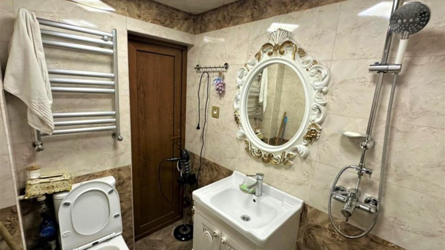 Satılır 3 otaqlı köhnə tikili, 60 m², Nəriman Nərimanov m.-11