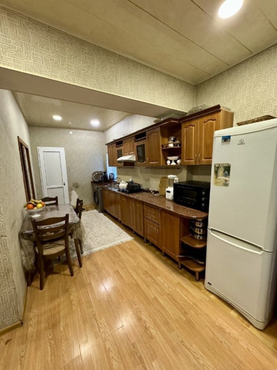 Kirayə verilir 3 otaqlı köhnə tikili, 77 m², 28 May m.-7