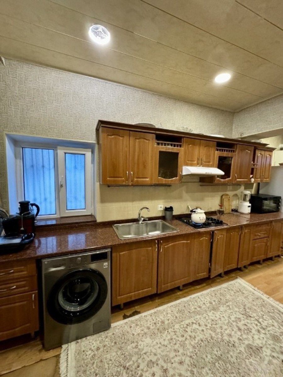 Kirayə verilir 3 otaqlı köhnə tikili, 77 m², 28 May m.-9