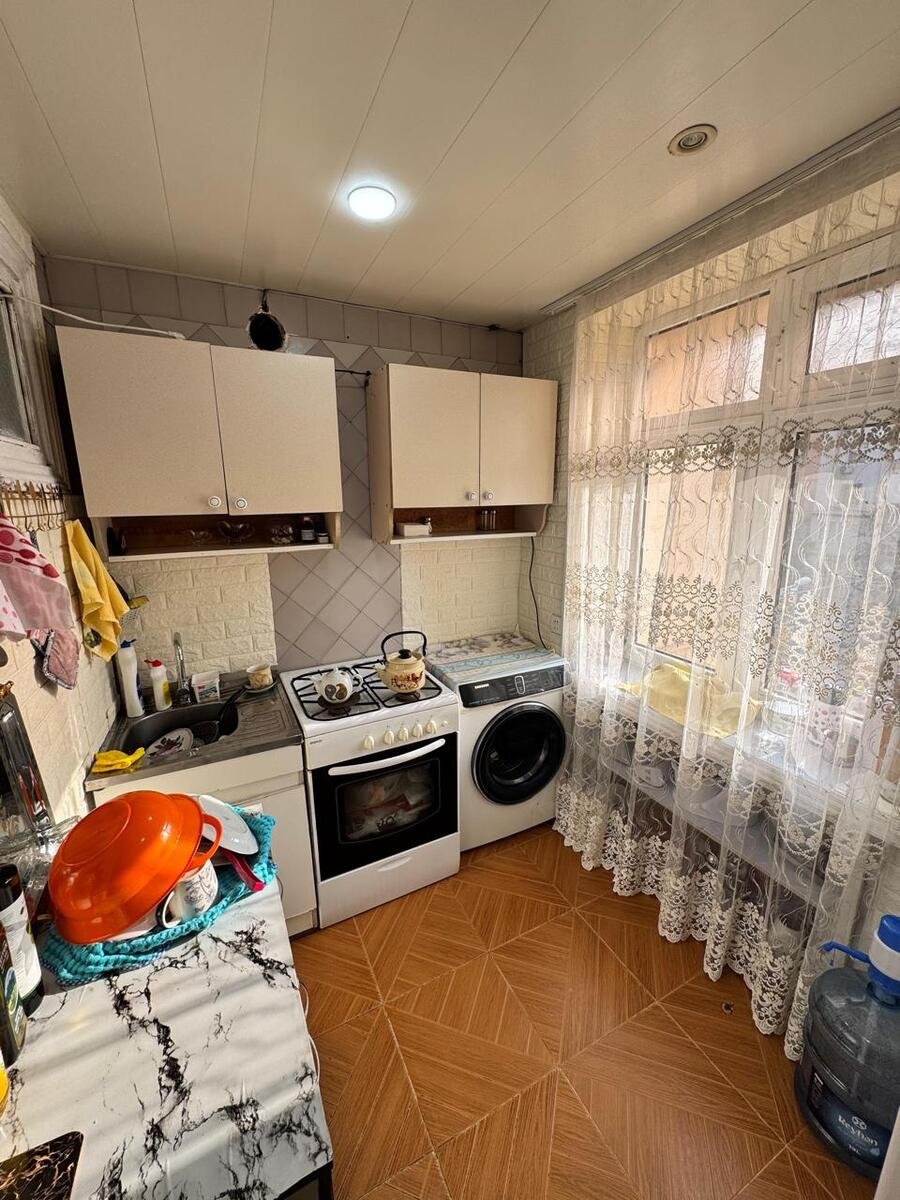 Satılır 2 otaqlı köhnə tikili, 57 m², Nəriman Nərimanov m.-7