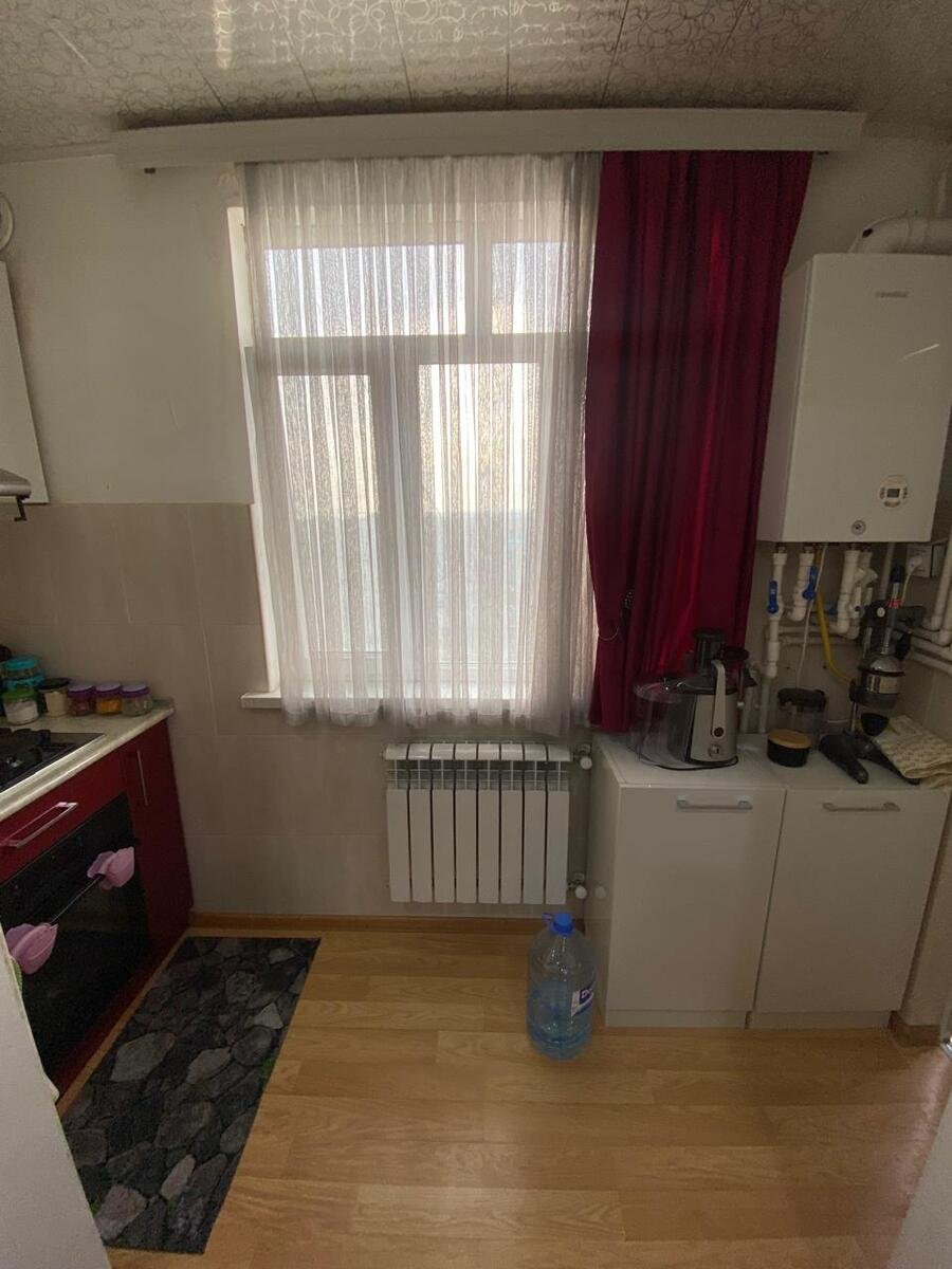 Satılır 2 otaqlı köhnə tikili, 52 m², Hövsan-3