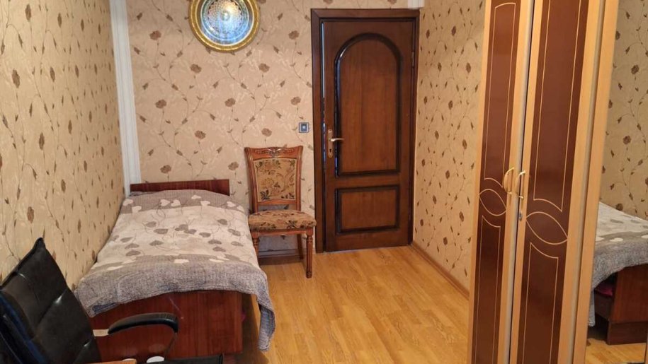 Satılır 2 otaqlı köhnə tikili, 40 m², Nərimanov-3