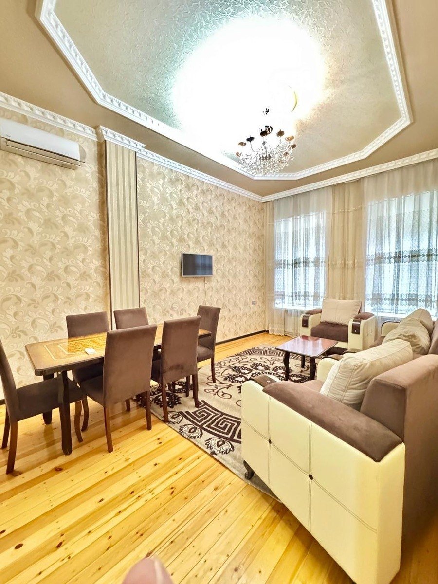 Satılır 2 otaqlı köhnə tikili, 55 m², Sahil m.-3
