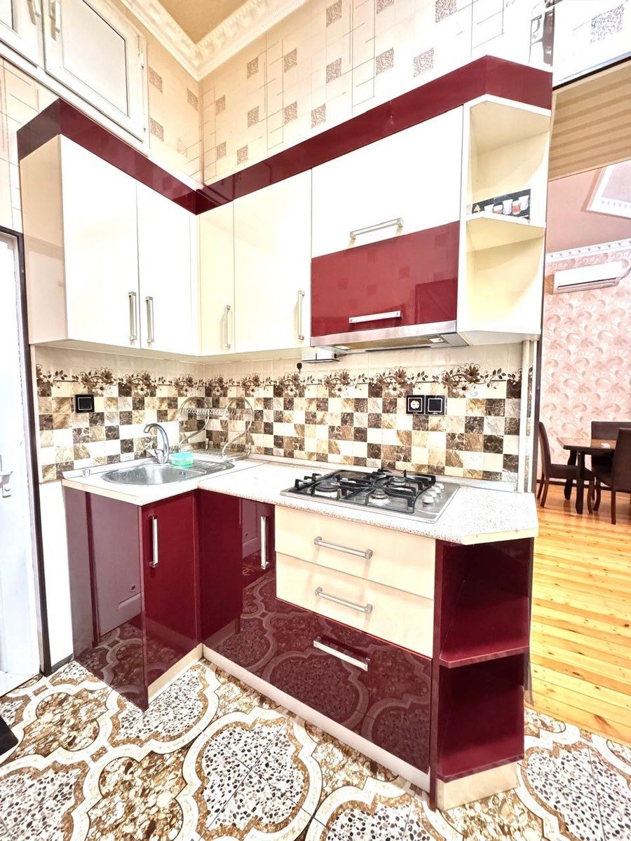 Satılır 2 otaqlı köhnə tikili, 55 m², Sahil m.-5