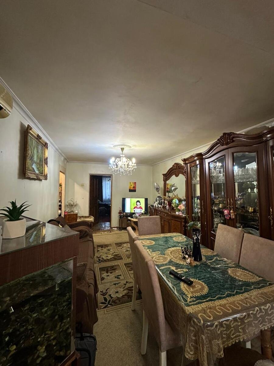 Satılır 3 otaqlı köhnə tikili, 70 m², Elmlər Akademiyası m.-2