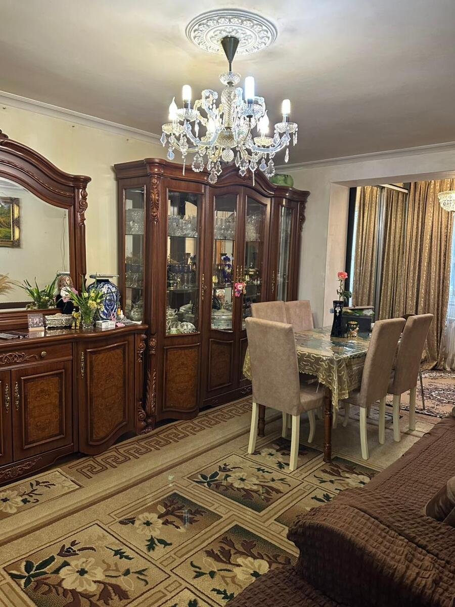 Satılır 3 otaqlı köhnə tikili, 70 m², Elmlər Akademiyası m.-4