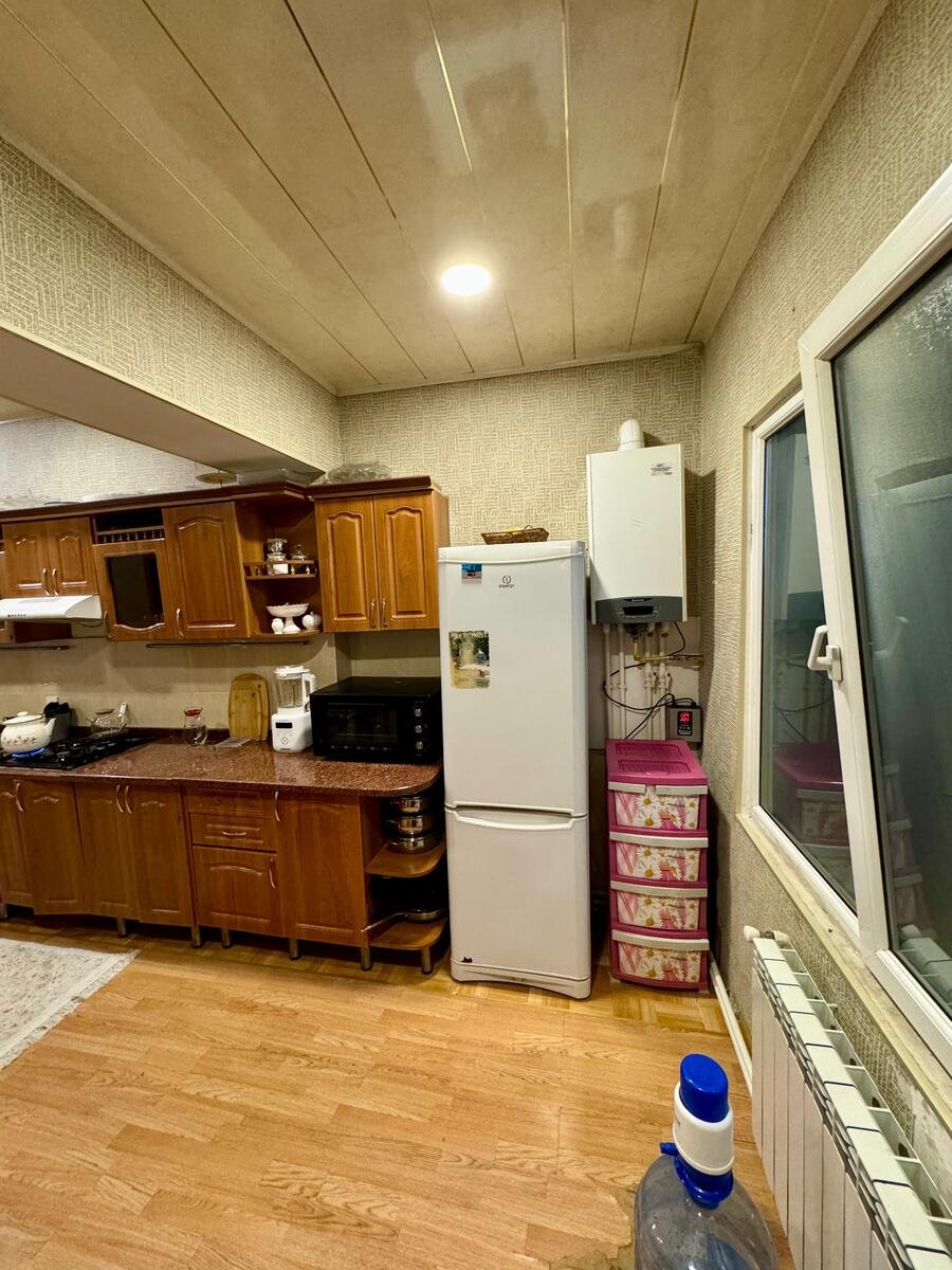 Kirayə verilir 3 otaqlı köhnə tikili, 80 m², 28 May m.-12